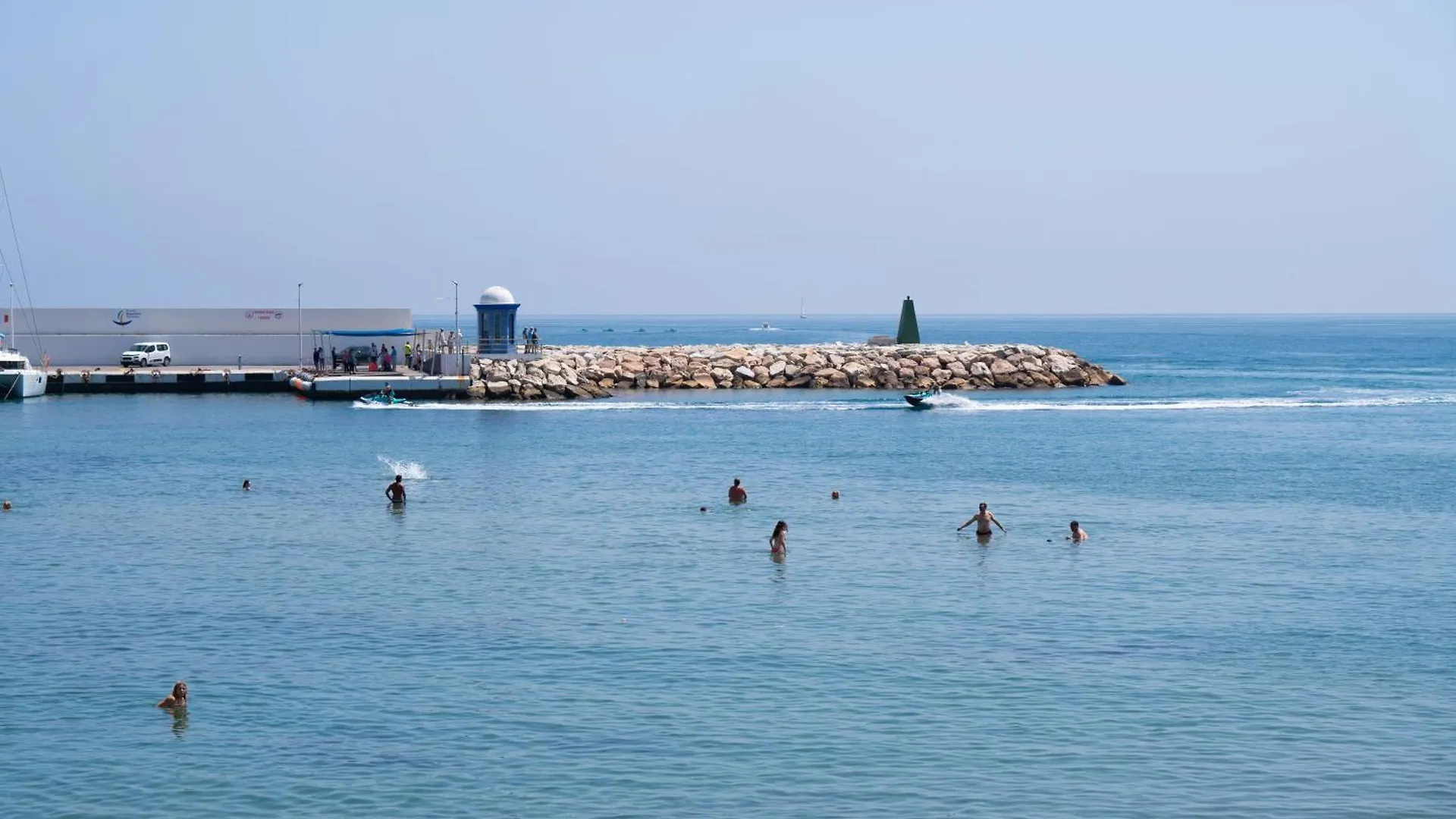 Estudio Maravilla Marbella 0*,  Španělsko